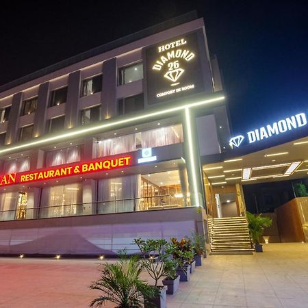 Hotel Diamond 26 Surat Exterior photo